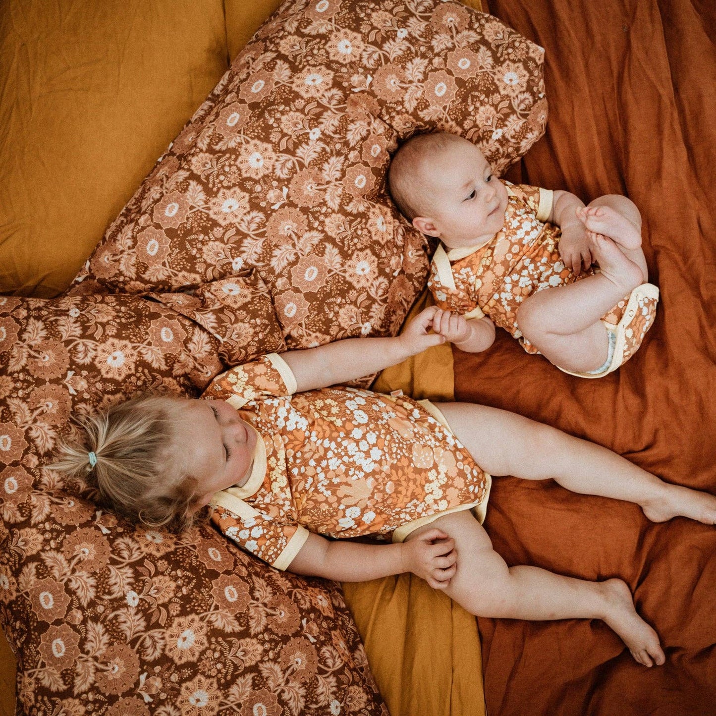 Banabae - Organic Cotton Onesie - Honey Bunch