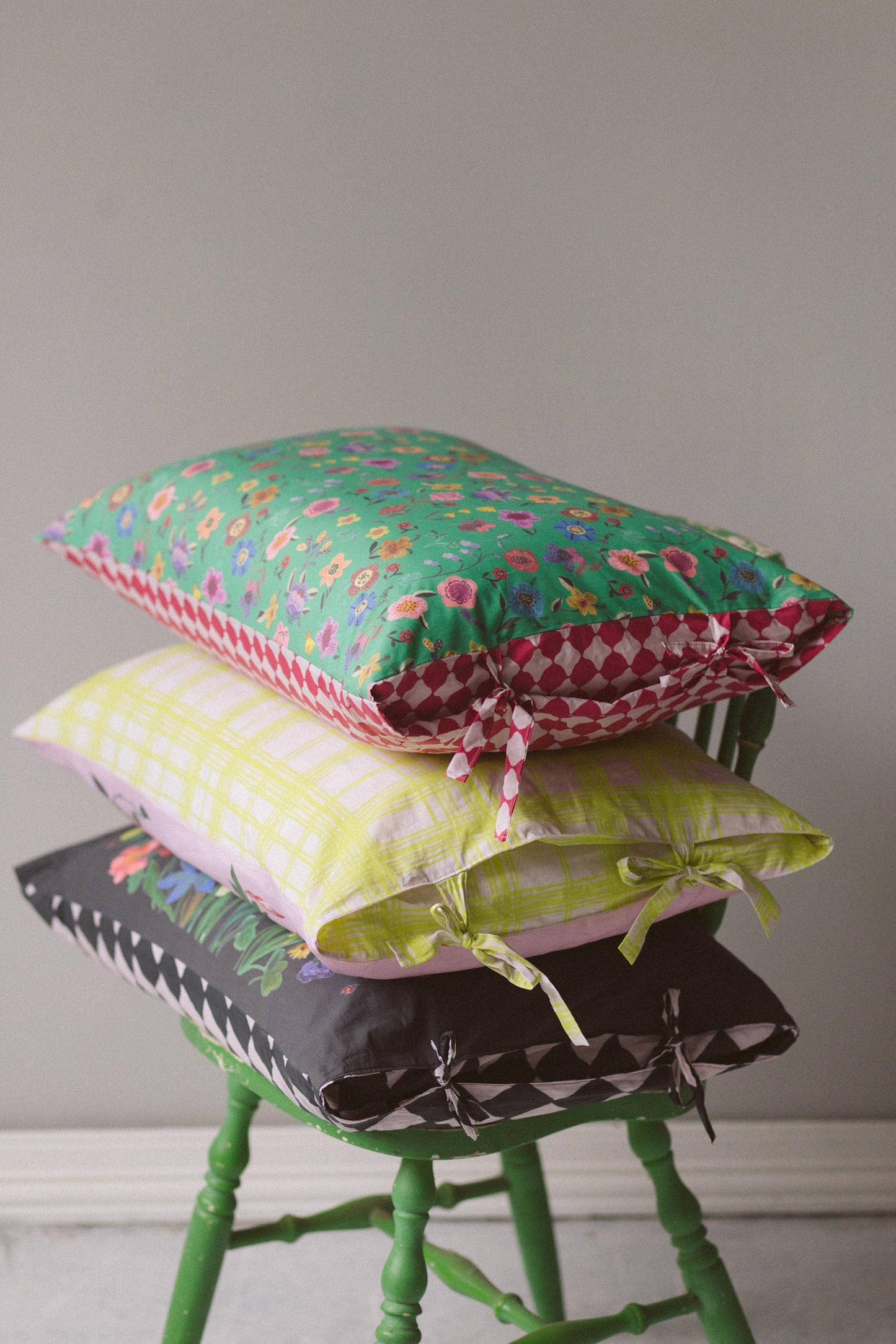 Lazybones - Organic Cotton Pillowcase Set - Prairie Folk