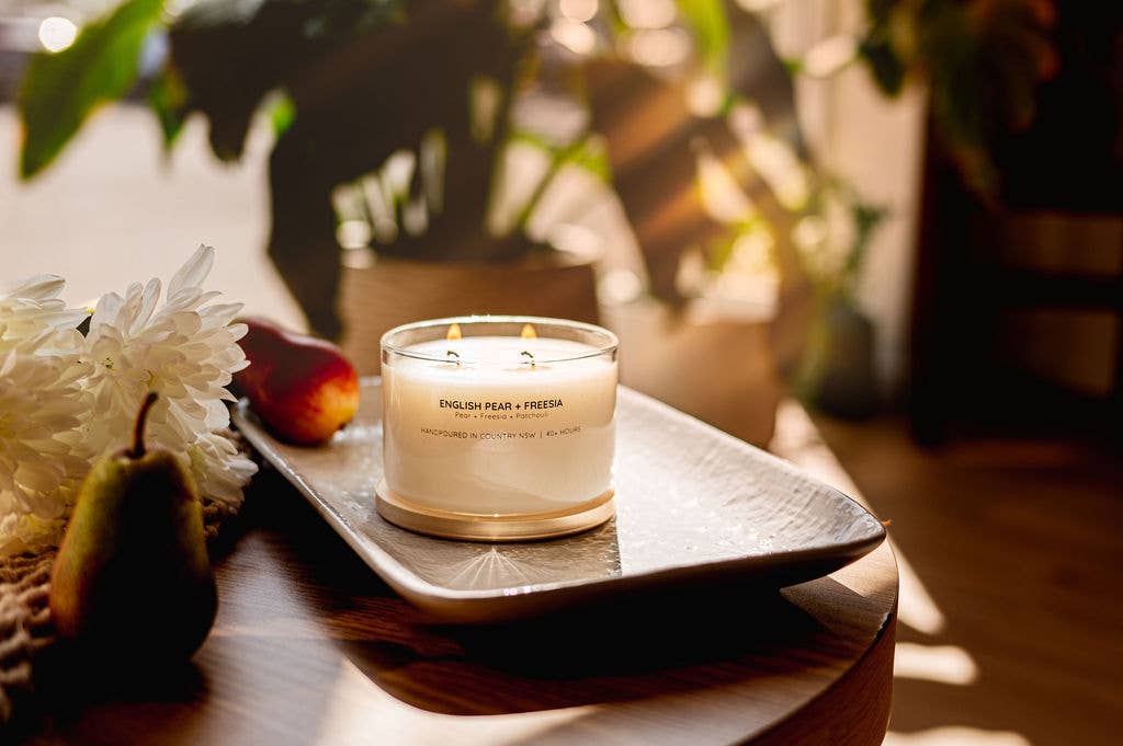 Meeraboo - Candle - English Pear + Freesia