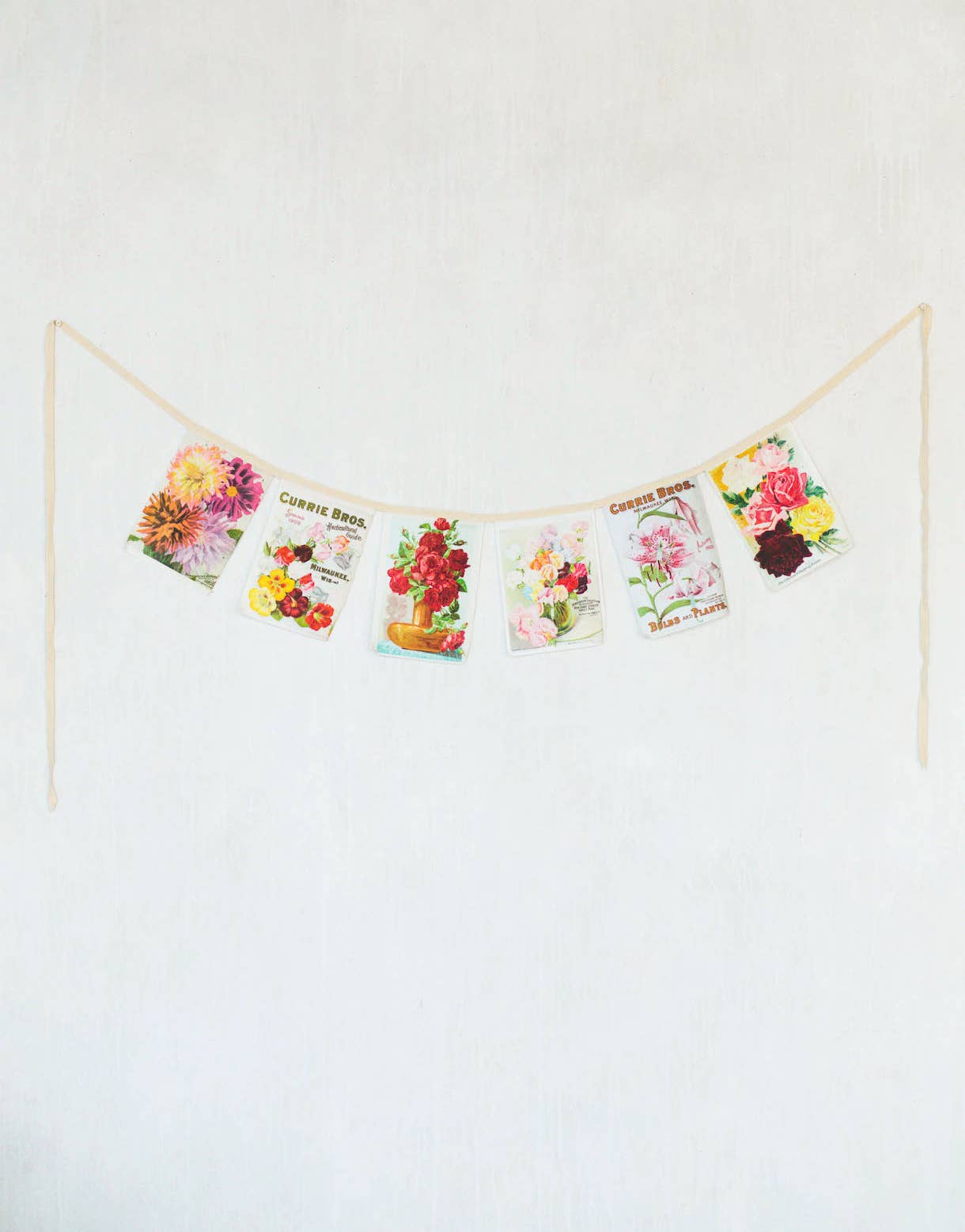 Lazybones - Organic Cotton Garlands