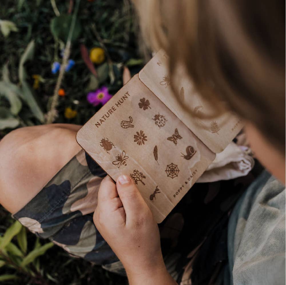 Poppy & Daisy Designs - Nature Hunt Mini Kit