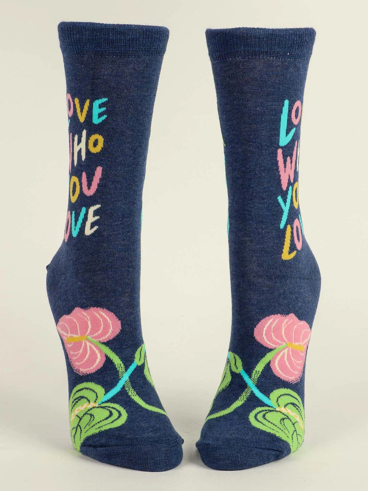 Blue Q - Ladies Crew Socks - Love Who You Love